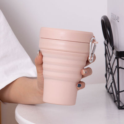 16ozふたおよびわらが付いている携帯用折り畳み式のシリコーンのコーヒー・マグ