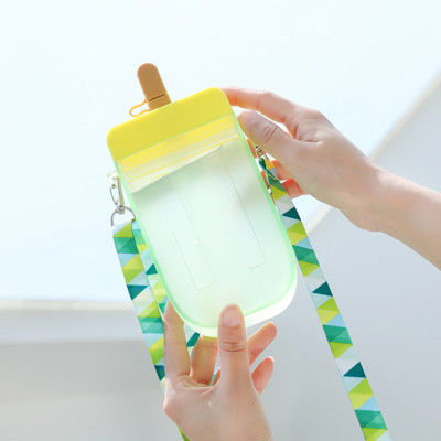 300mlわらと多色刷りプラスチックかわいい水差し