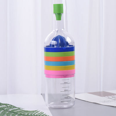 1個の台所工具セットジュースのびんのおろし金の果物と野菜のコップに付き多機能の8個